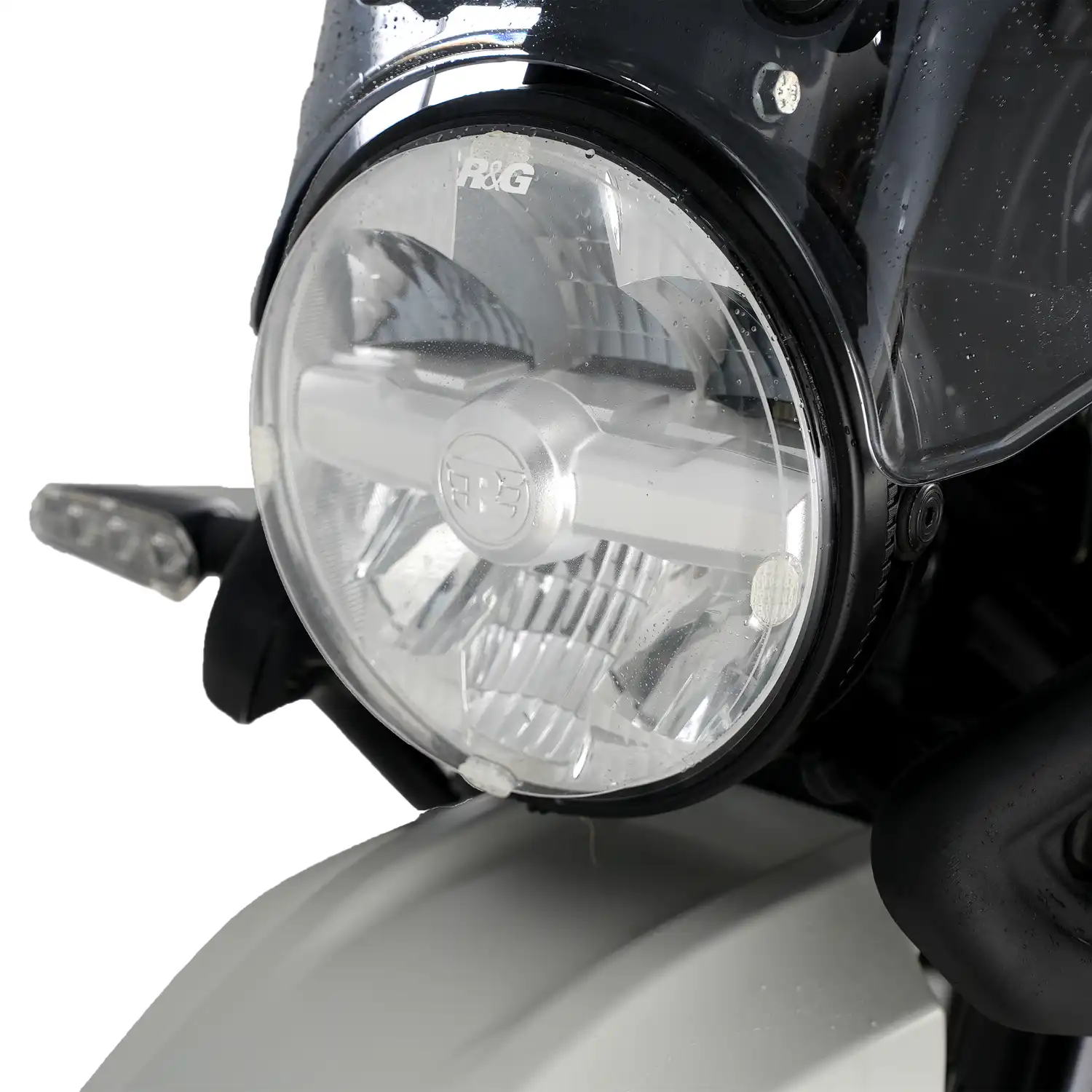 Headlight Shield for Yamaha XSR900 '17-'21, XSR 125 '21-, XSR700 '15-'21, SCR950 '17-'21, XVS950 '17-'21, XJR1300 '15-, XVS1300 